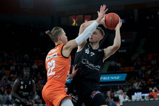 从女足的历 从女足的历