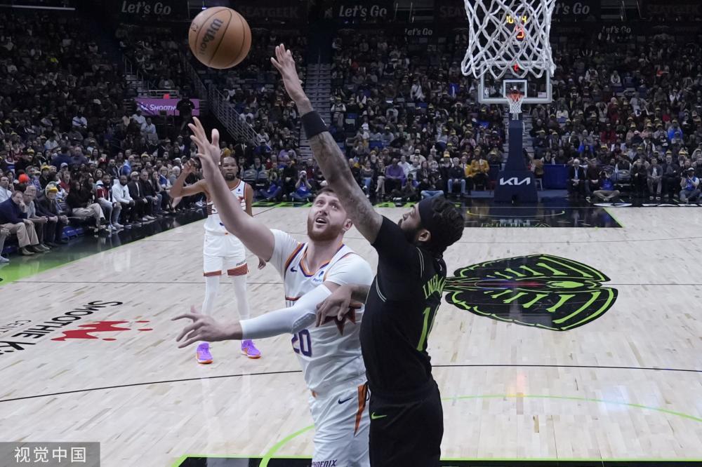 球队中场球 球队中场球