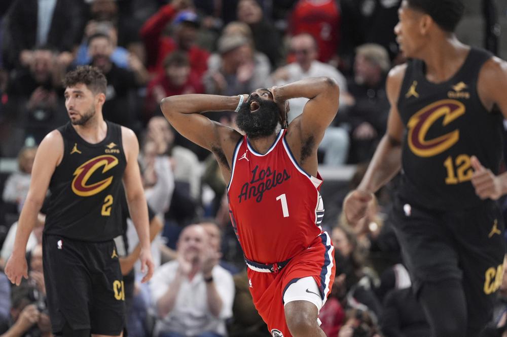 球场外时保 球场外时保