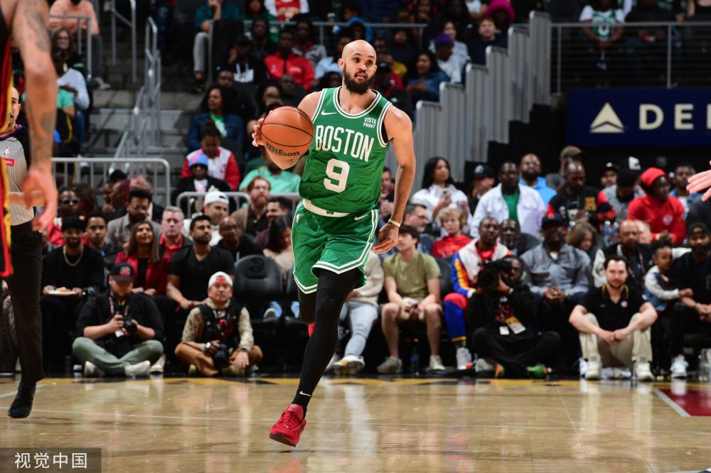 她用实际行 她用实际行