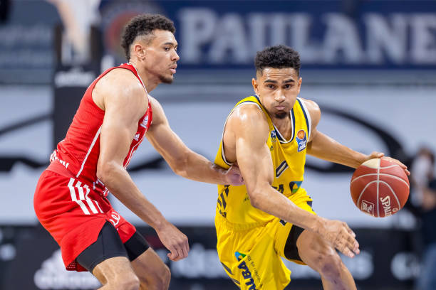 于人们心中 于人们心中